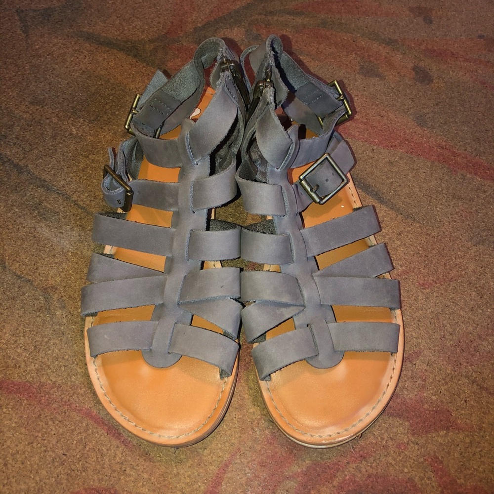 ✨SOLD!✨ Gladiator sandals